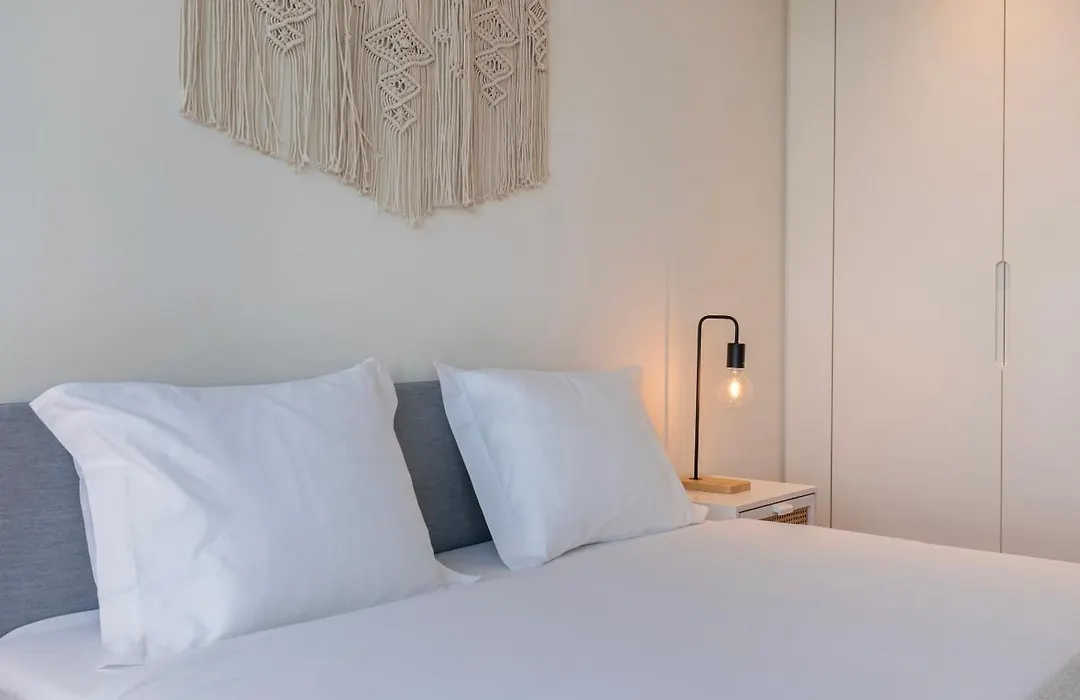 River View 1Bdr Apartment By Lovelystay-1